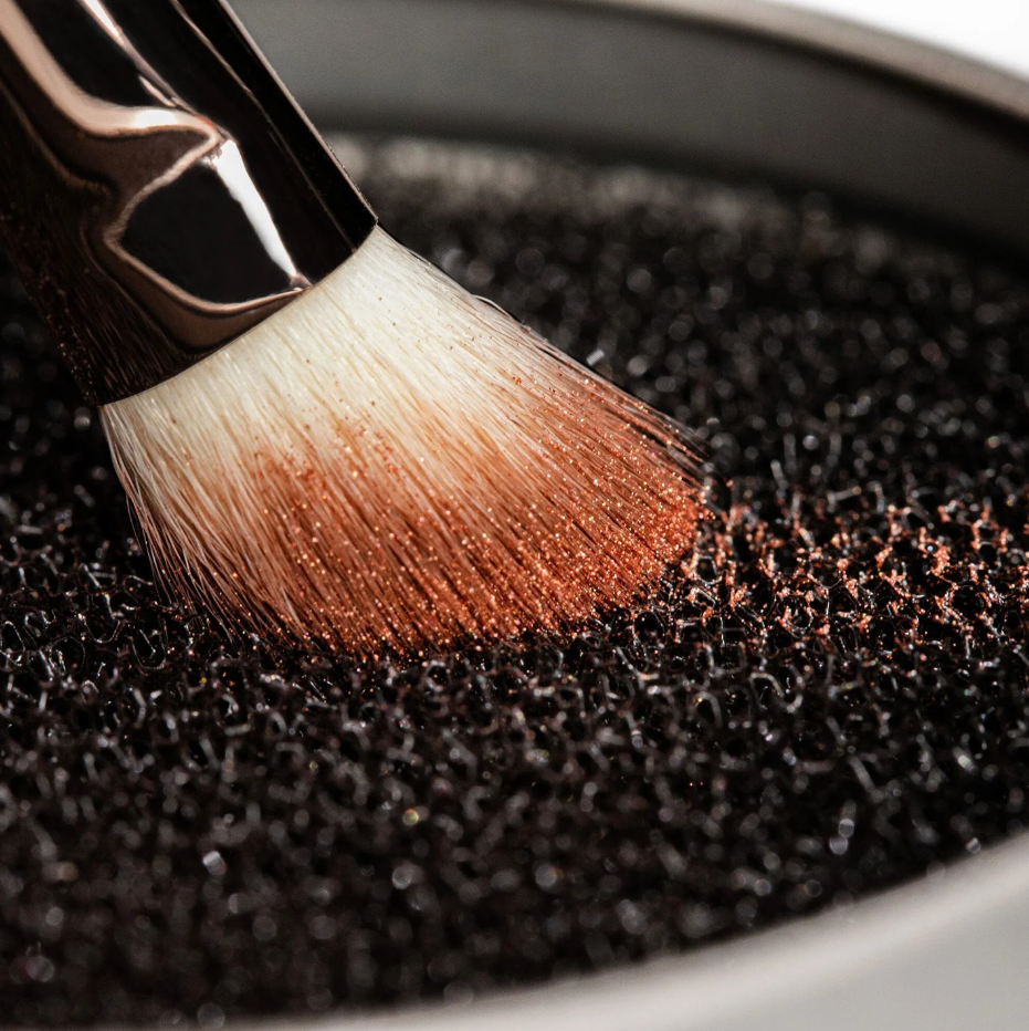 UVe Beauty Shadow Swap