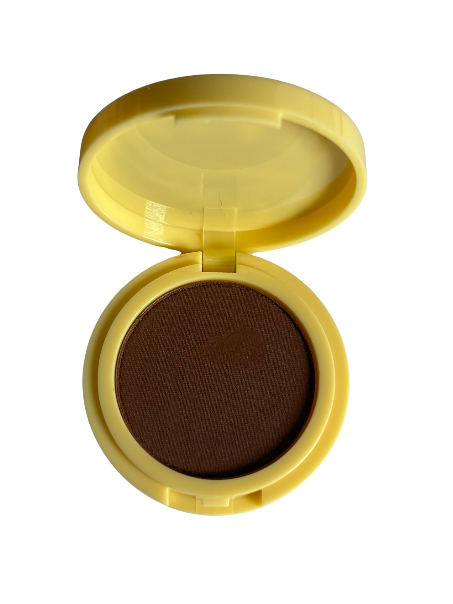 Alamar Cosmetics mini bronzers in the shade Oye Morena for a radiant sun-kissed glow on deep skin tones close view