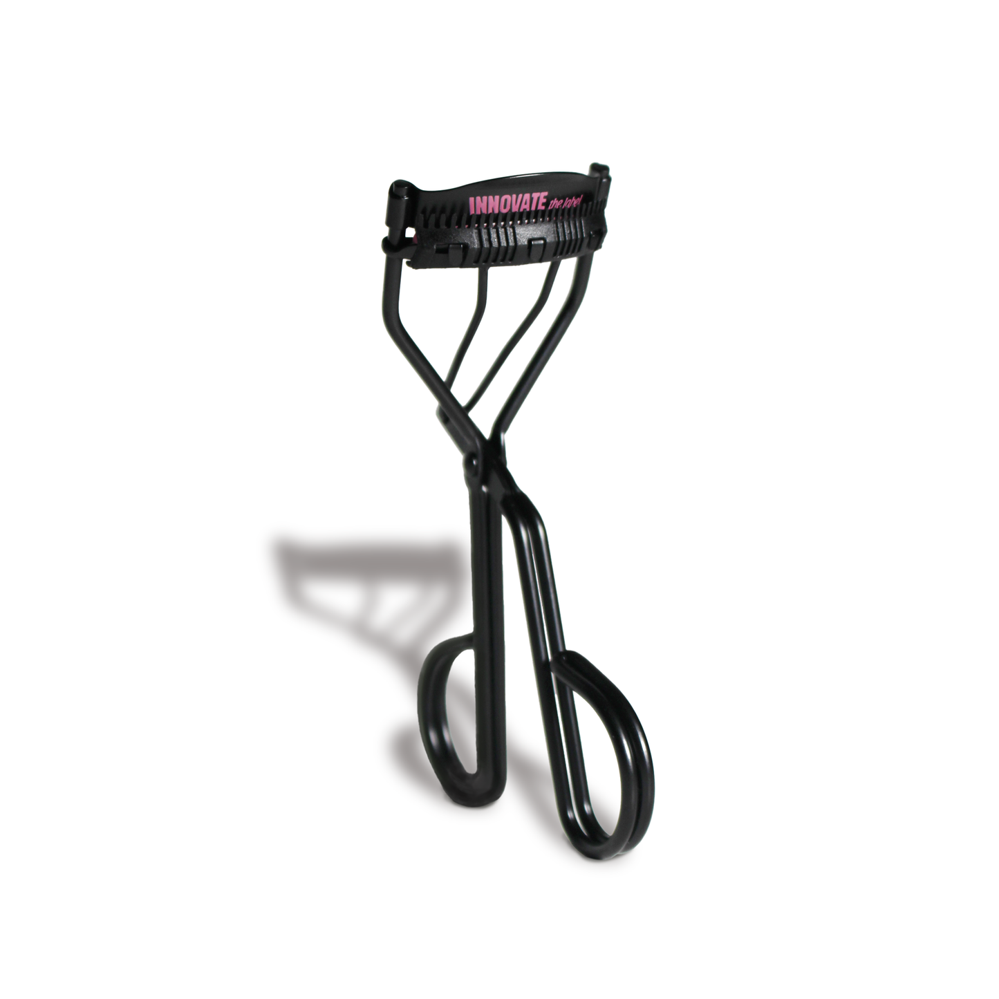 Innovate the Label black eyelash curler designed as the best eyelash curler for long lashes