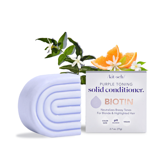 Innovate the Label purple toning conditioner bar with biotin for neutralizing brassy tones in blonde and highlighted hair